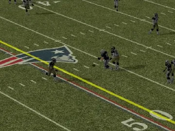 Madden NFL 2003 screen shot game playing